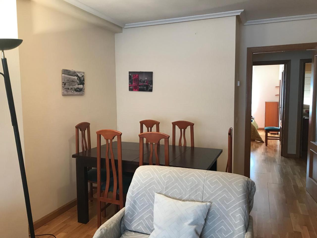 Apartamento La Cenicienta Apartment Leon Exterior photo
